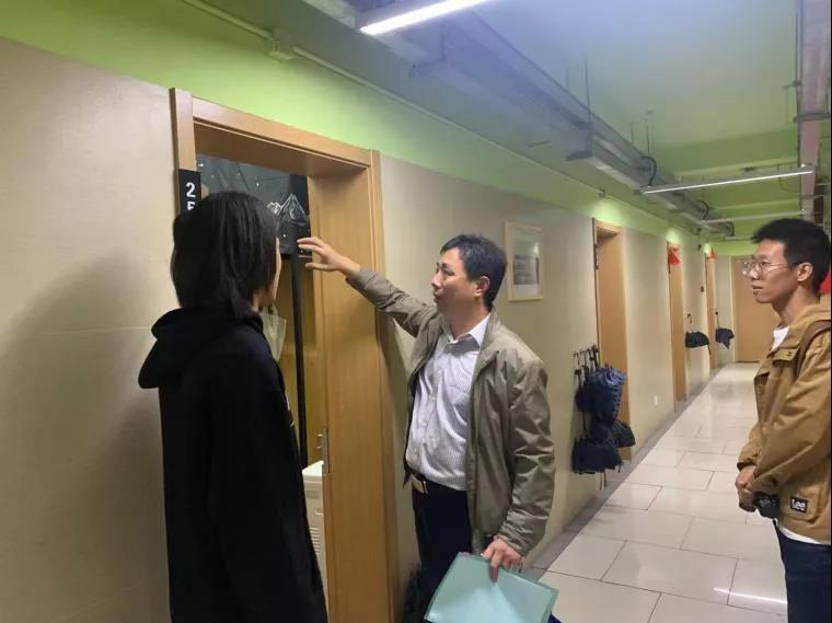 微信图片_20211024144457.jpg 微信图片_20211024144457.jpg
